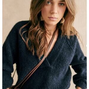 Sezane Cody V Neck Baby Alpaca Jumper Sweater- XXs Navy